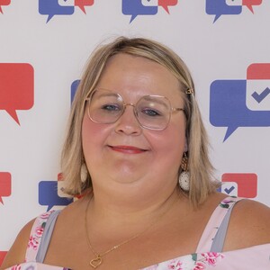Marina R